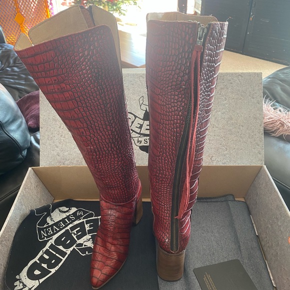 Freebird Jasper Red Croco Boots size 8 - Picture 4 of 7